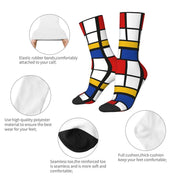 Mondrian trifft Marathon: Unisex-Sportsocken im Kunst-Design